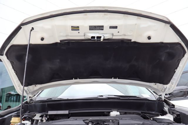 Used 2018 Nissan Pathfinder SL w/ Midnight Edition Package image 25