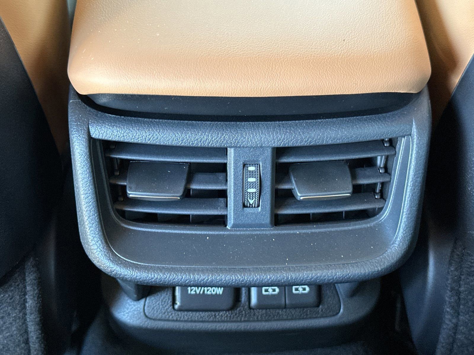 Used 2025 Lexus ES 300h w/ Premium Package FWD image 14