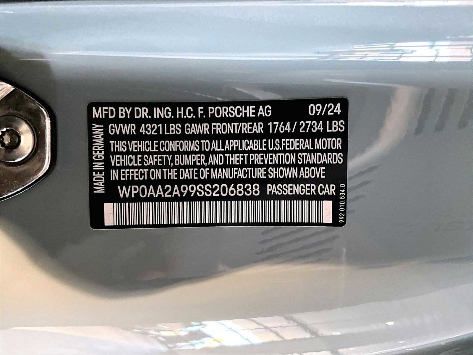 Used 2025 Porsche 911 Carrera image 35