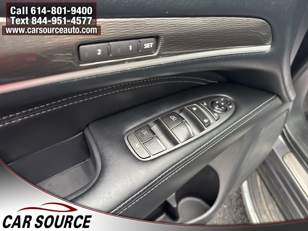 Used 2017 INFINITI QX60 AWD w/ Premium Plus Package image 17