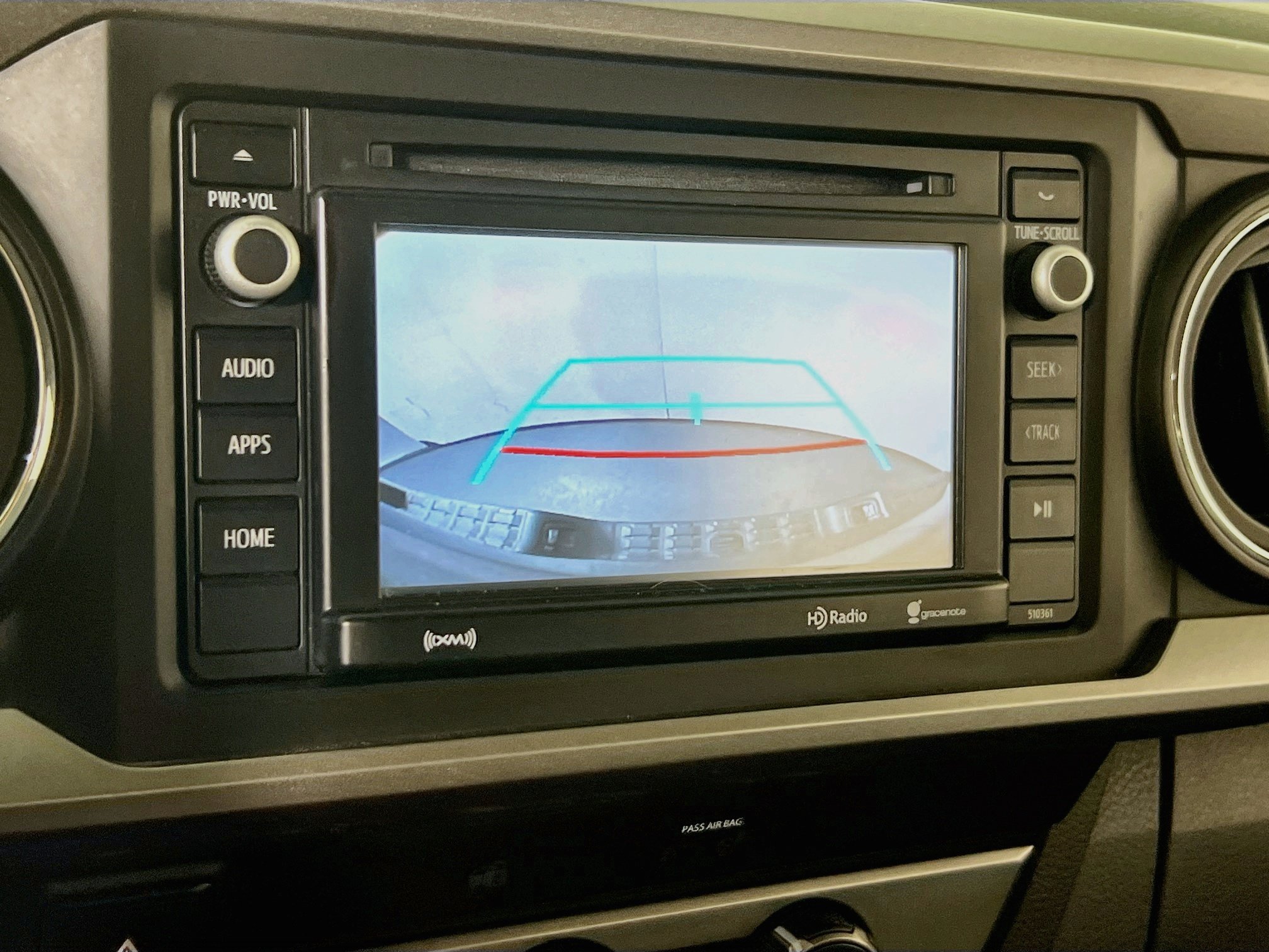 Used 2019 Toyota Tacoma SR5 AWD/4WD image 13