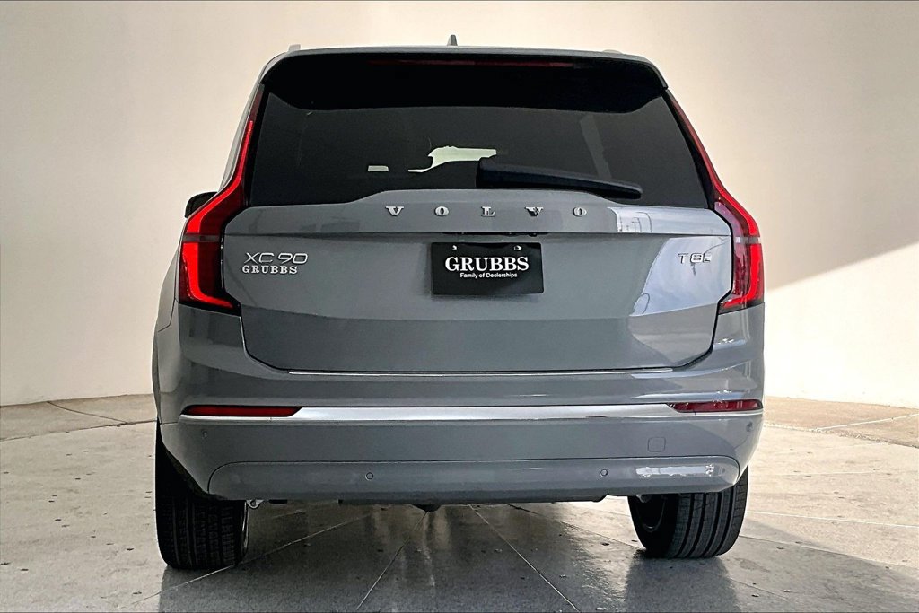 New 2026 Volvo XC90 T8 Plus w/ Protection Package Premier AWD/4WD image 5