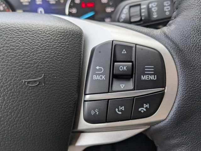 Used 2023 Ford Explorer XLT w/ Equipment Group 202A AWD/4WD image 23