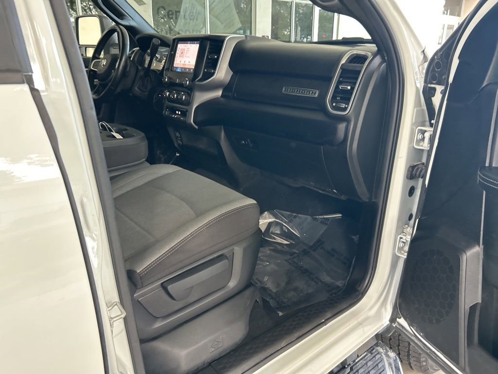 Certified 2024 RAM 2500 Big Horn AWD/4WD image 24