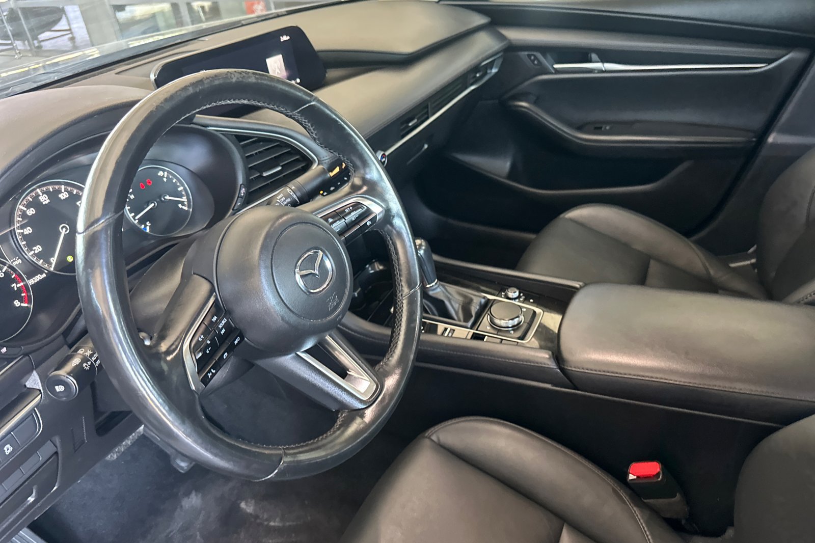Used 2024 MAZDA MAZDA3 s FWD image 10