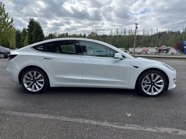 Used 2018 Tesla Model 3 Mid Range image 8