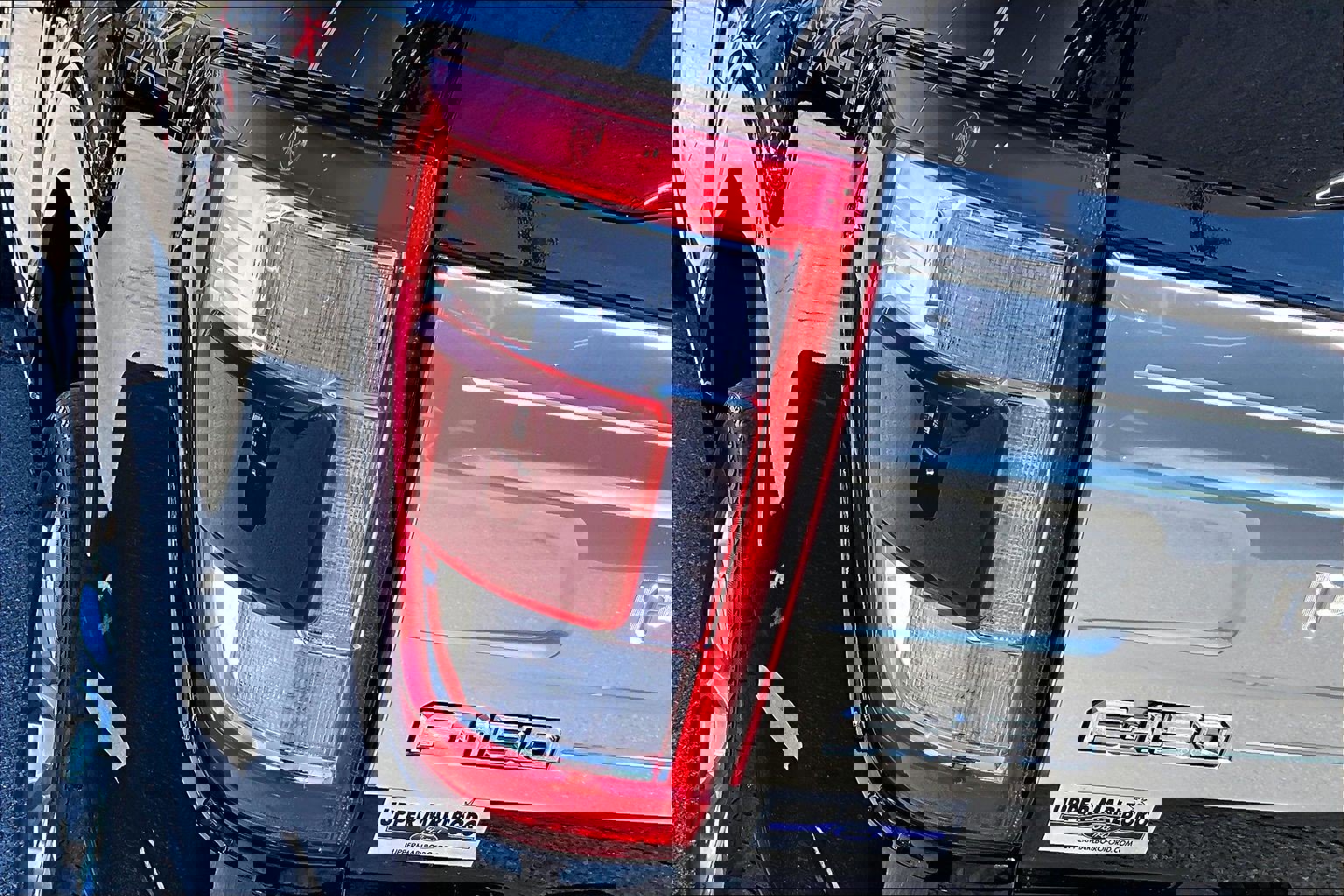 Certified 2022 Ford F150 Platinum w/ Equipment Group 701A High image 31