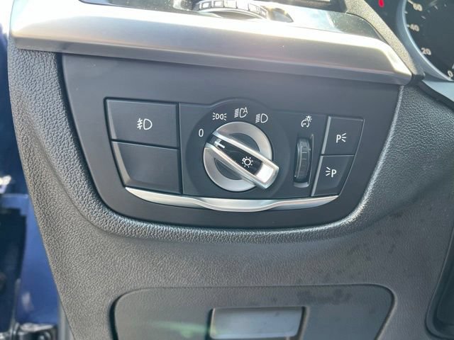 Used 2019 BMW X3 xDrive30i w/ Driving Assistance Package AWD/4WD image 10