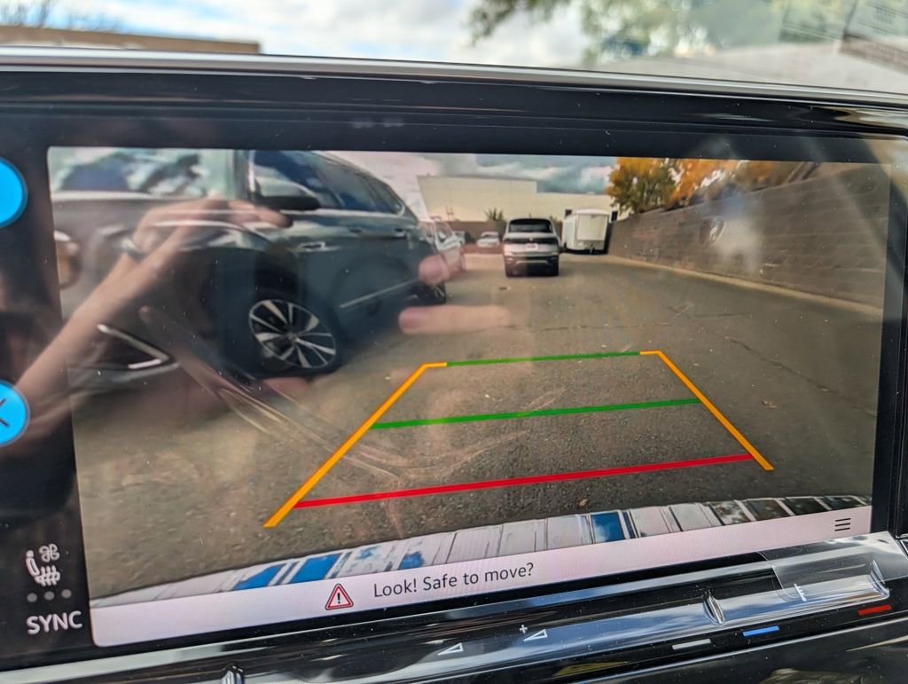 New 2026 Volkswagen Atlas SE image 13