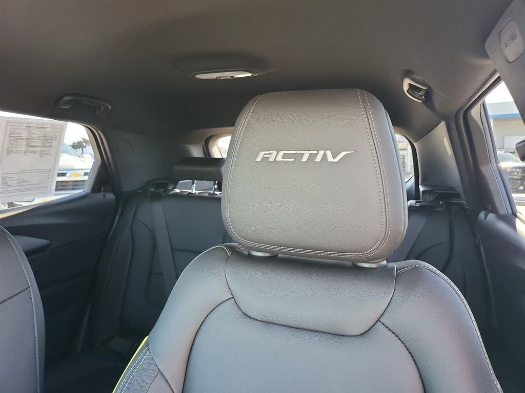 Certified 2025 Chevrolet TrailBlazer ACTIV w/ Convenience Package image 40
