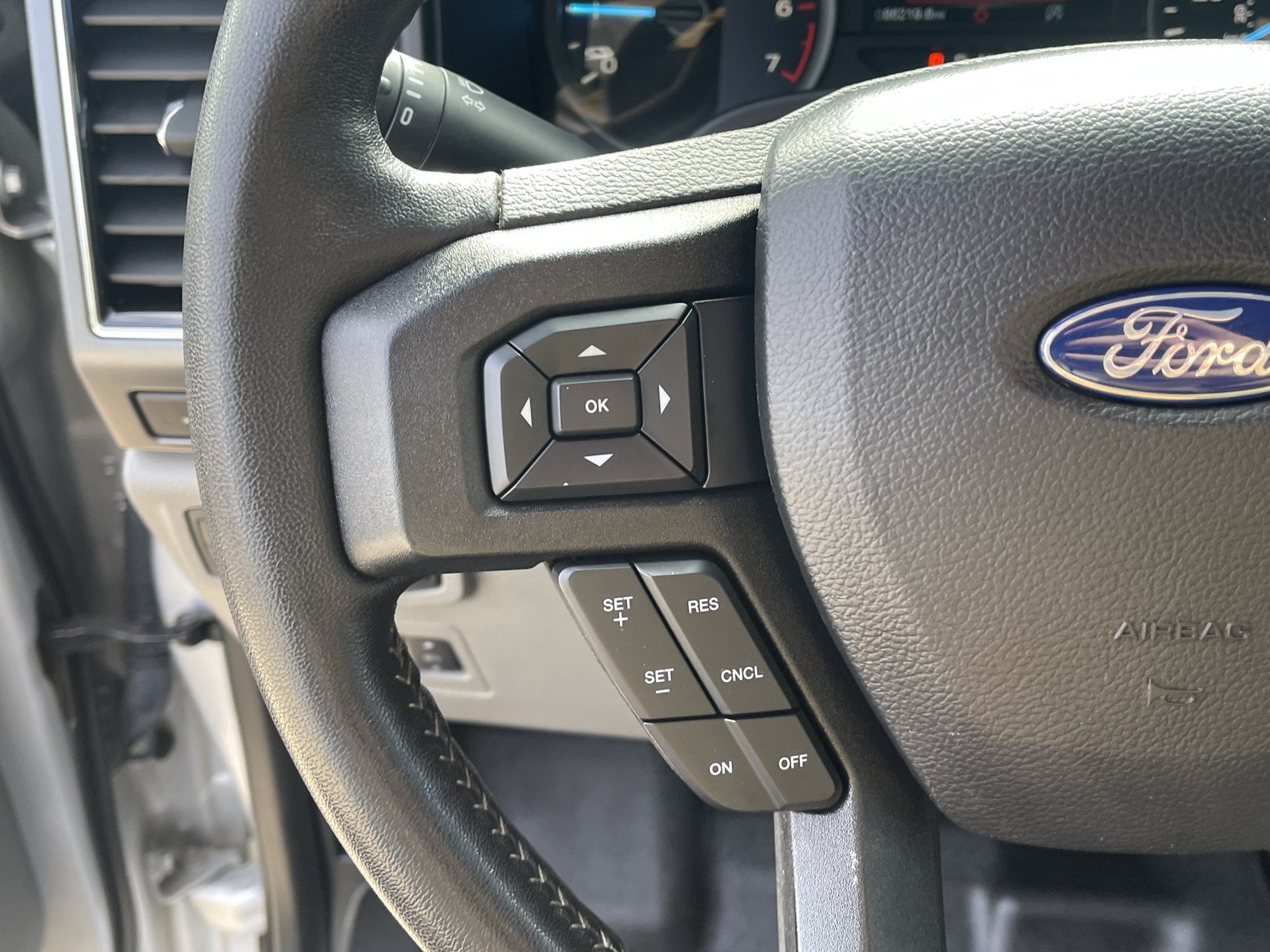 Used 2019 Ford F150 XLT w/ Equipment Group 301A Mid AWD/4WD image 22