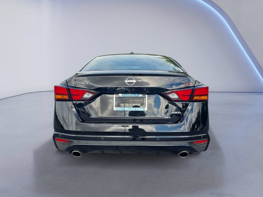 Used 2024 Nissan Altima 2.5 SR AWD/4WD image 4