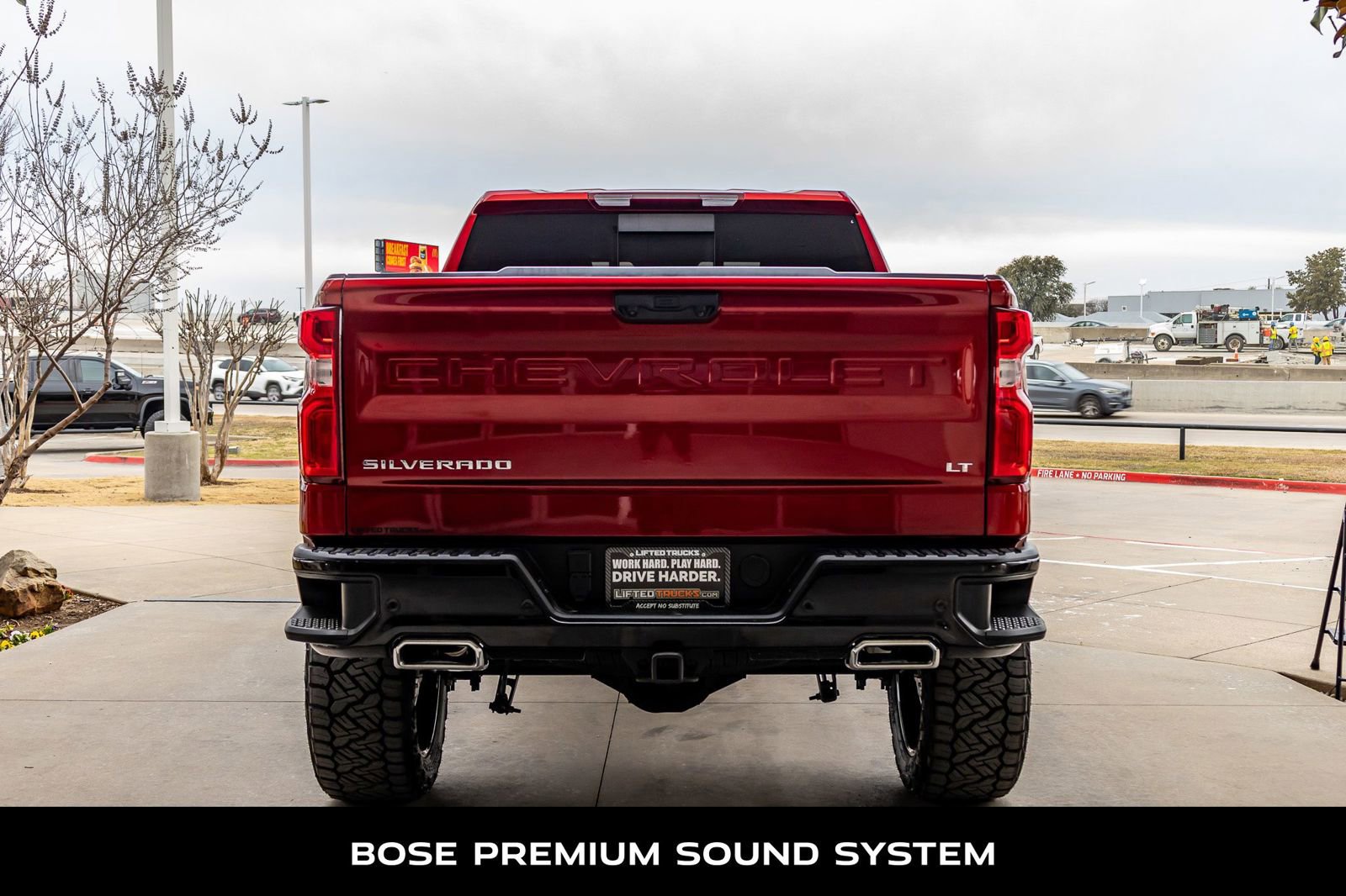 Used 2024 Chevrolet Silverado 1500 LT Trail Boss w/ LT Trail Boss Premium Package AWD/4WD image 8