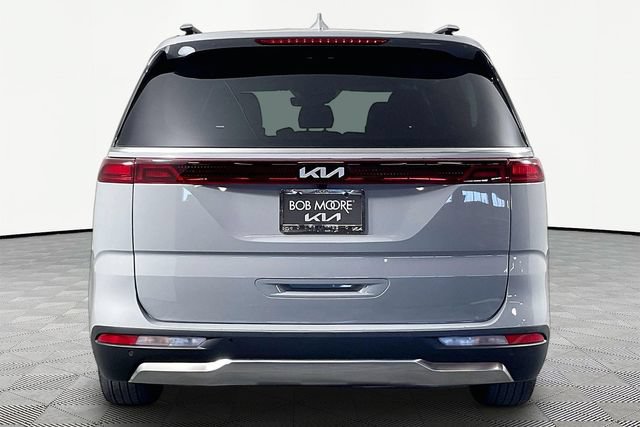 Certified 2024 Kia Carnival SX FWD image 5