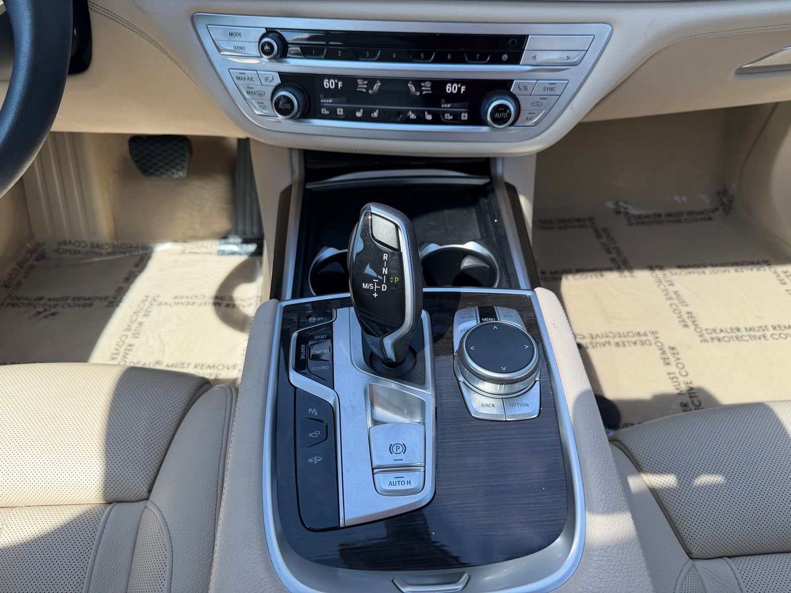 Used 2021 BMW 740i RWD image 15