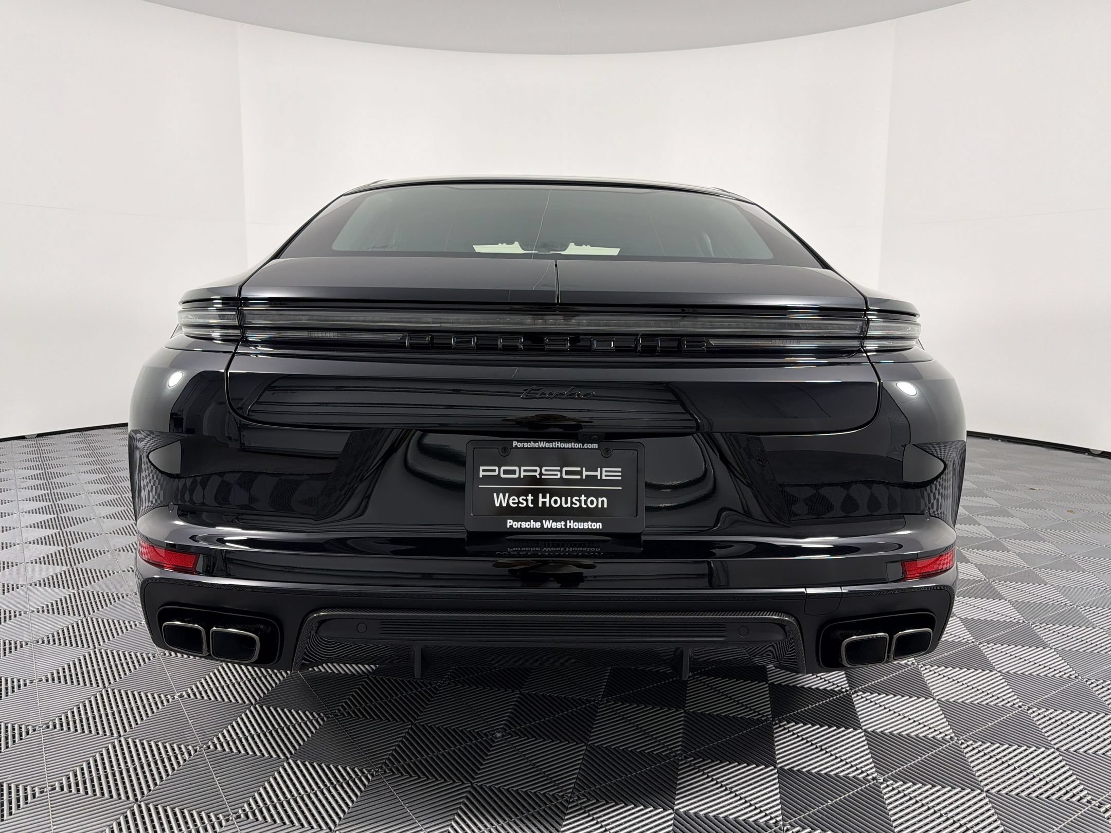 New 2026 Porsche Panamera 4 E-Hybrid AWD/4WD image 8
