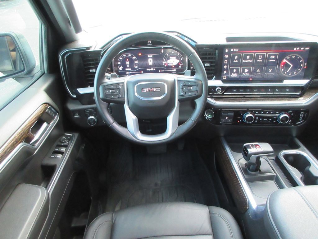 Certified 2024 GMC Sierra 1500 Elevation w/ Elevation Premium Package AWD/4WD image 18