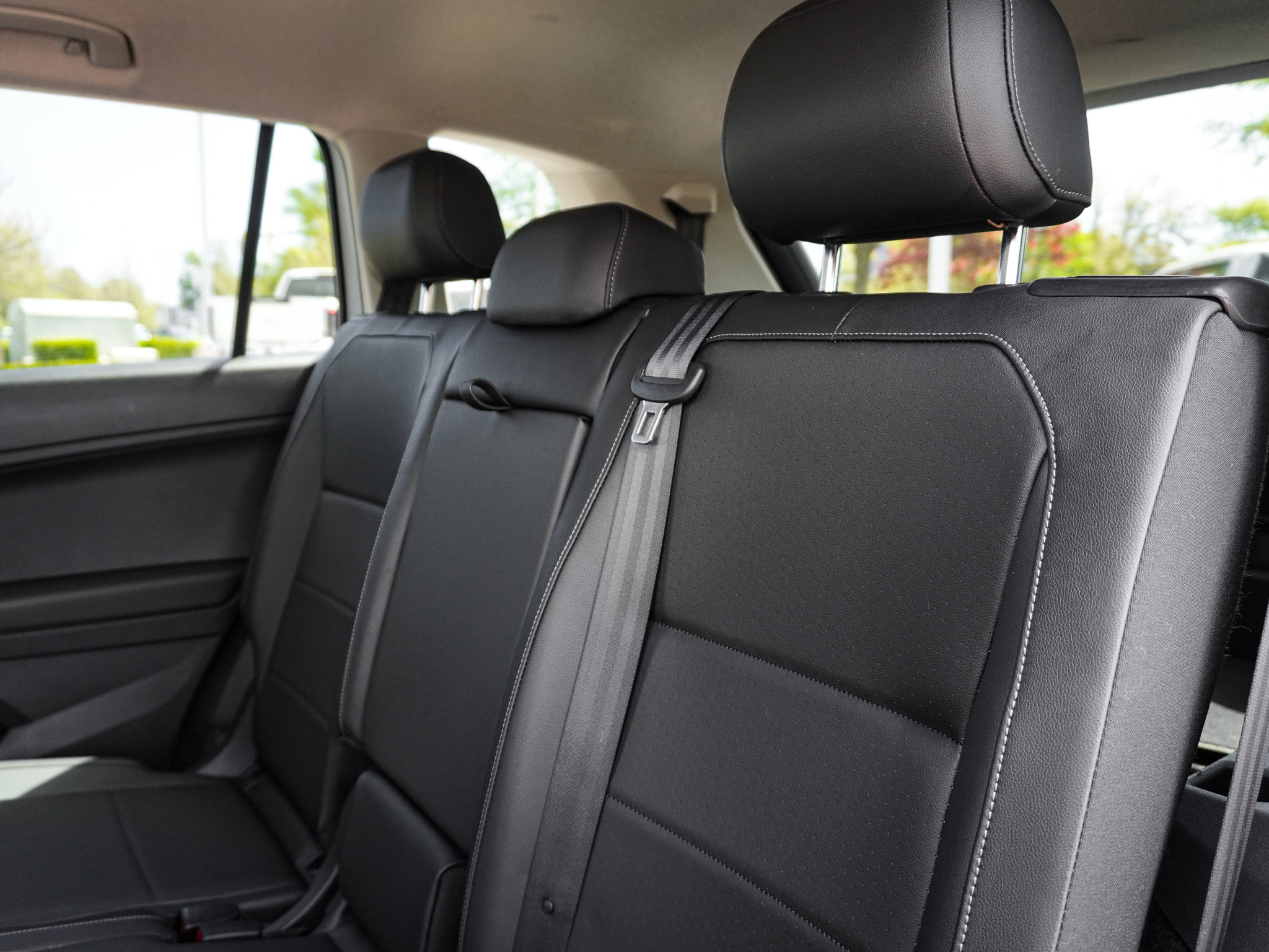 Used 2018 Volkswagen Tiguan SE image 29