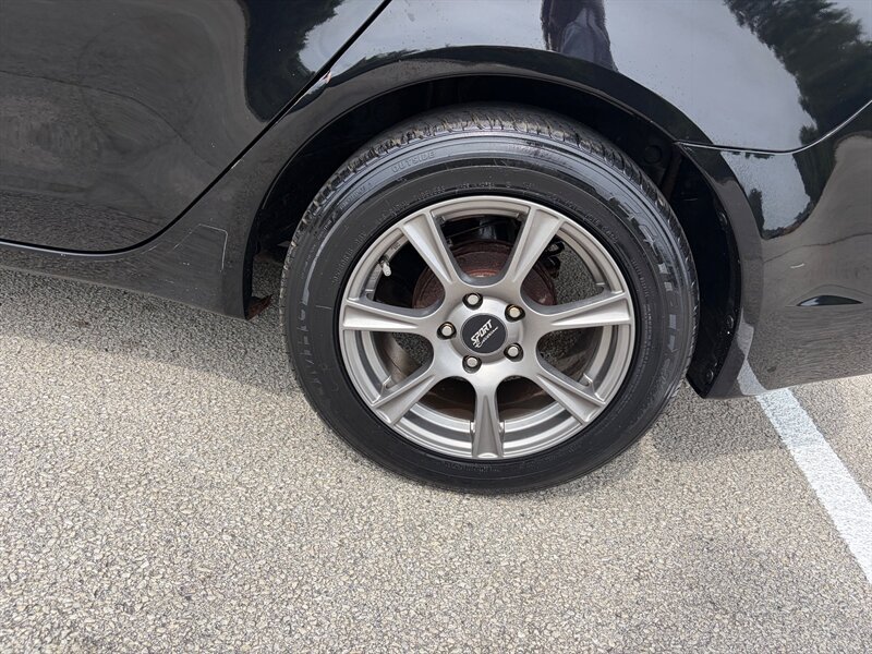 Used 2009 Mitsubishi Lancer DE FWD image 27