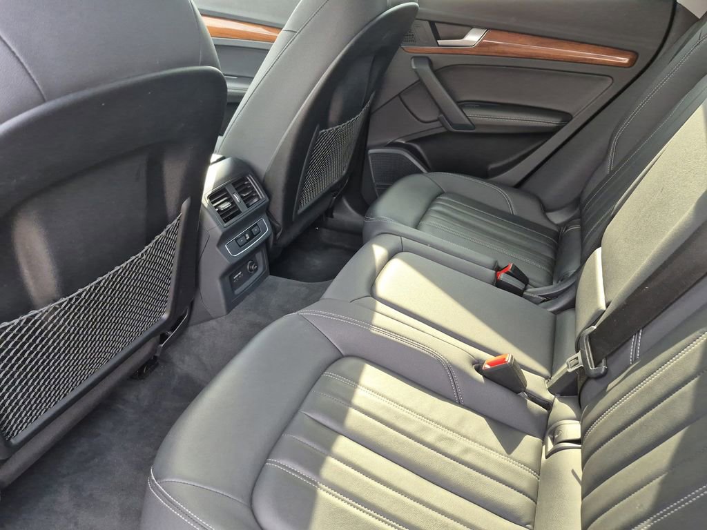 Used 2023 Audi Q5 2.0T Premium Plus image 13