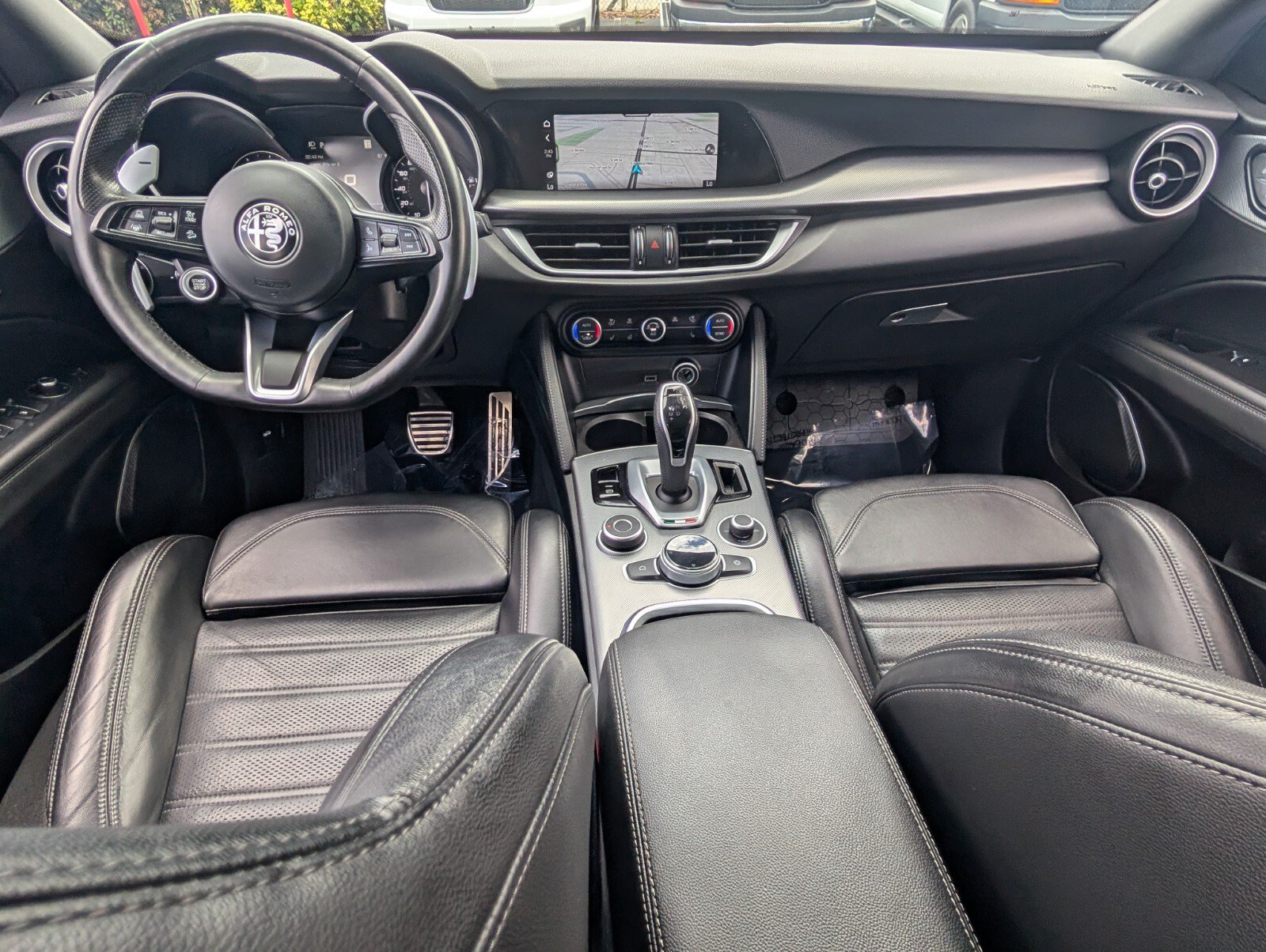 Used 2022 Alfa Romeo Stelvio Veloce AWD/4WD image 13