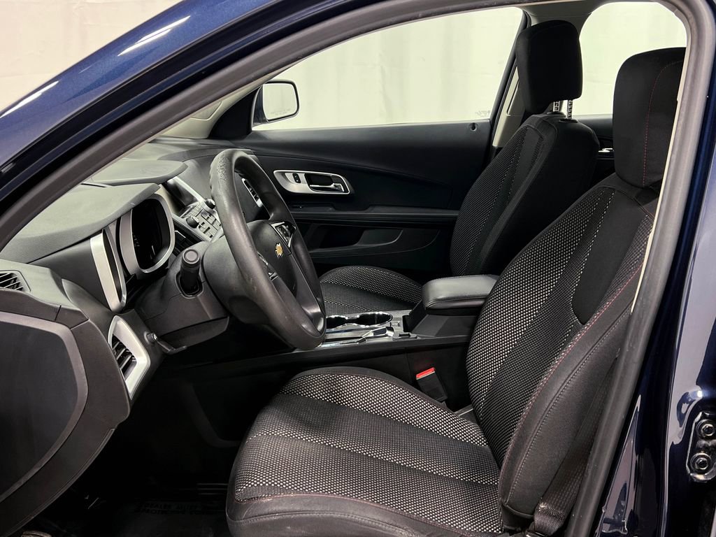 Used 2017 Chevrolet Equinox LS image 13