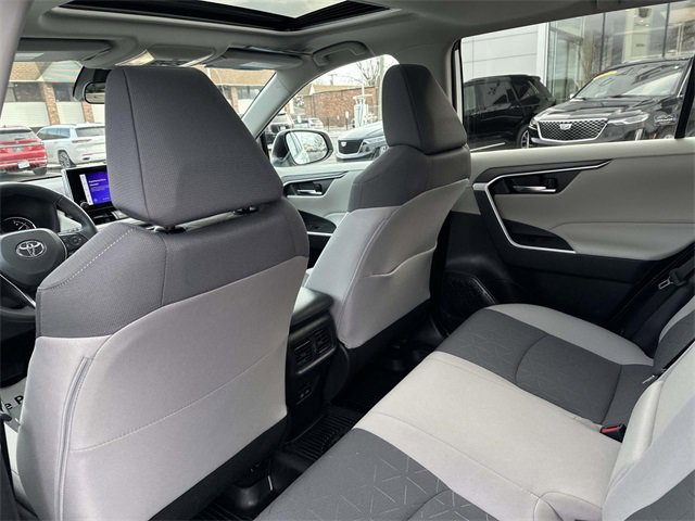 Used 2024 Toyota RAV4 XLE image 26