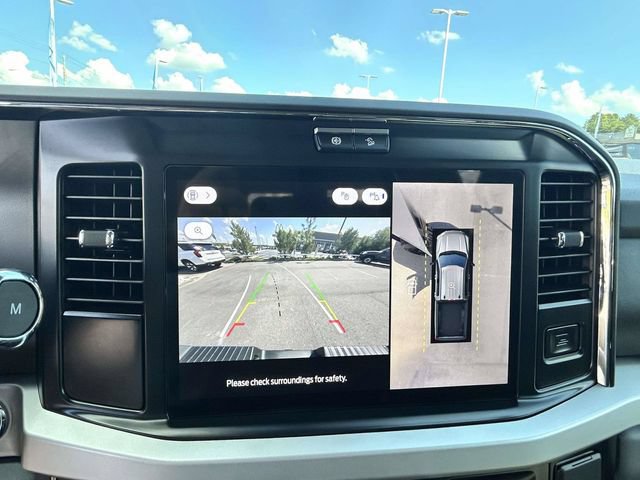 Certified 2026 Ford F350 XLT w/ XLT Premium Package AWD/4WD image 17