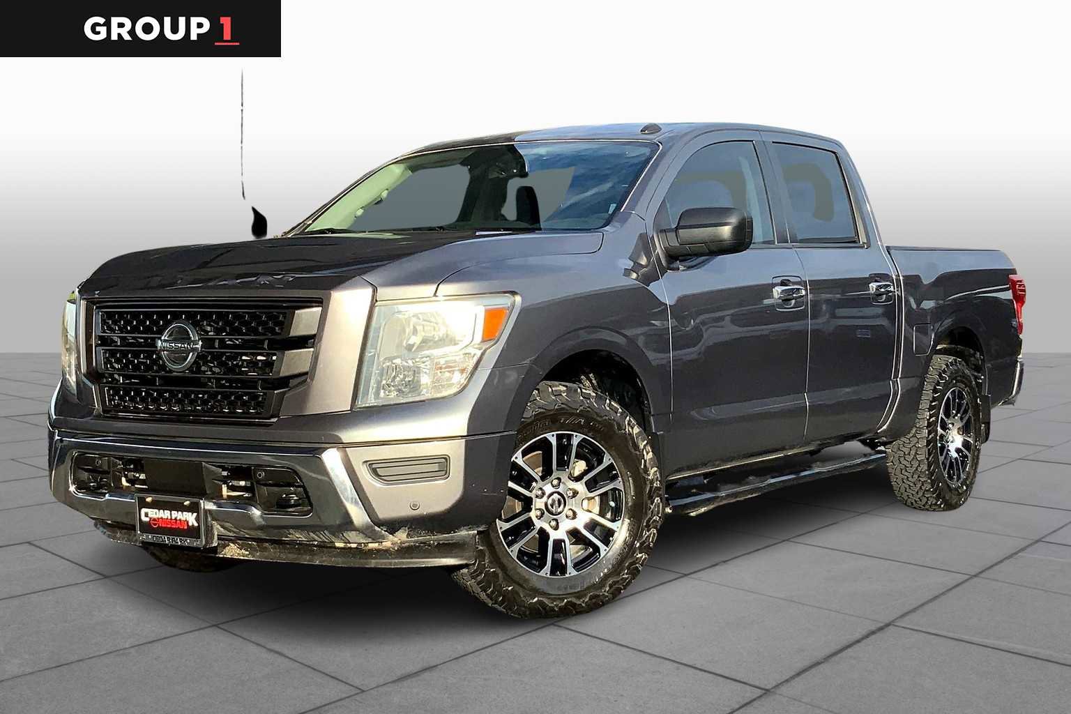 Used 2021 Nissan Titan SV w/ SV Convenience Package image 1