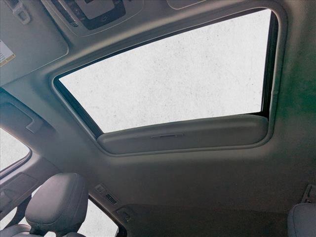 Used 2023 Toyota Sienna XLE w/ XLE Plus Package image 21