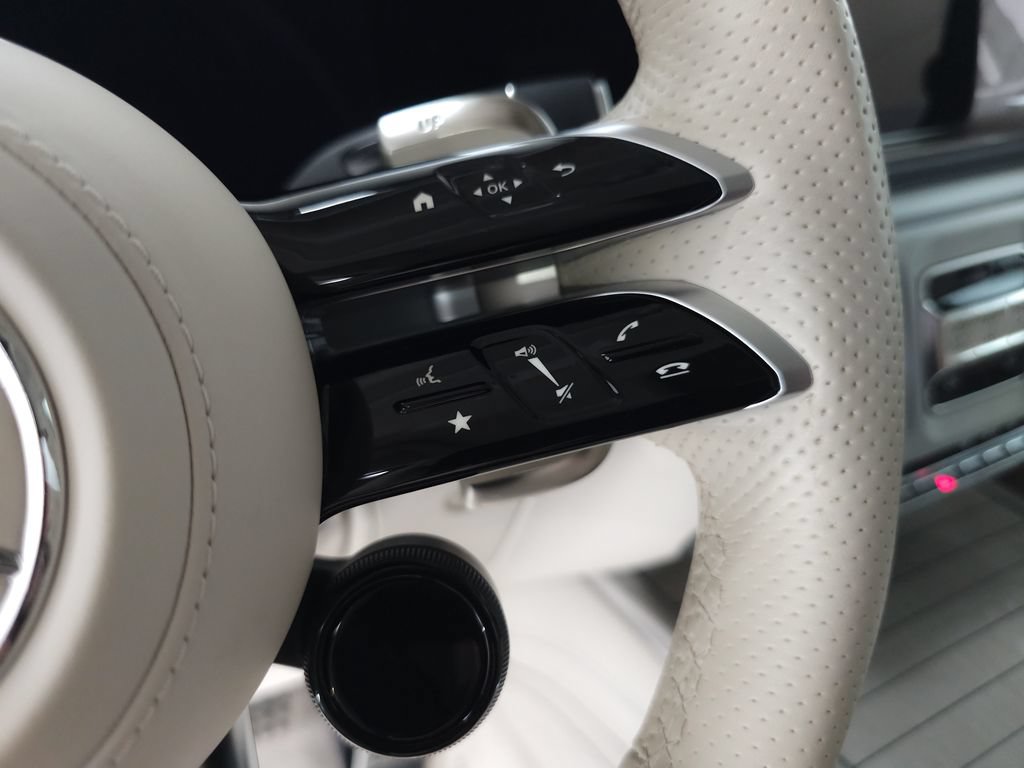 Certified 2025 Mercedes-Benz G 63 AMG 4MATIC image 13