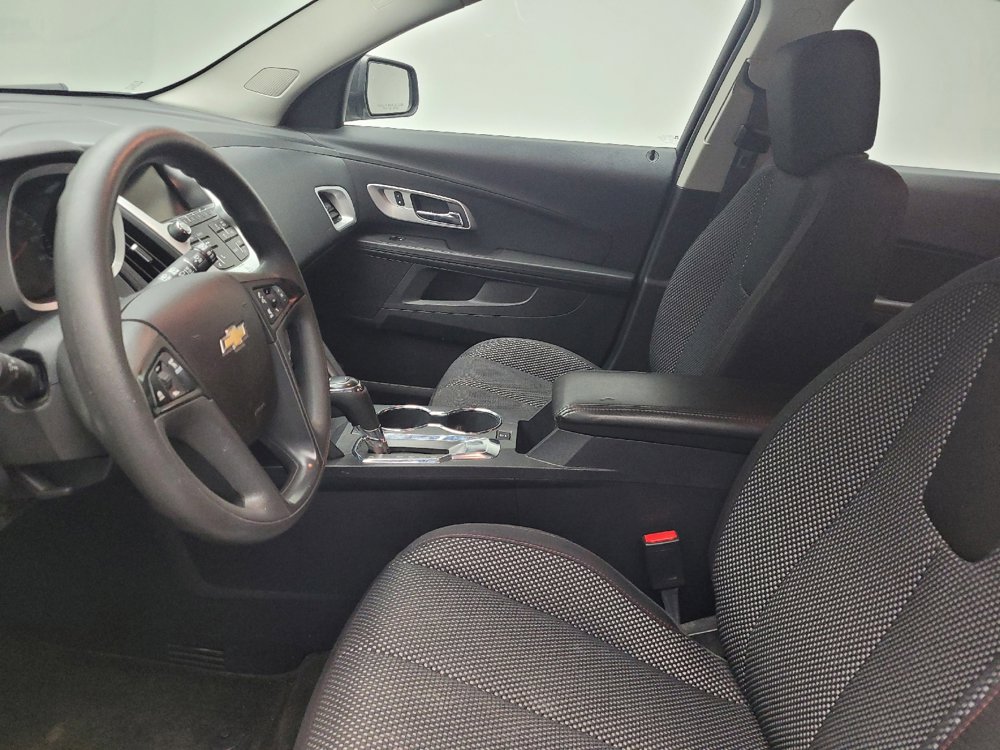 Used 2017 Chevrolet Equinox LS FWD image 17