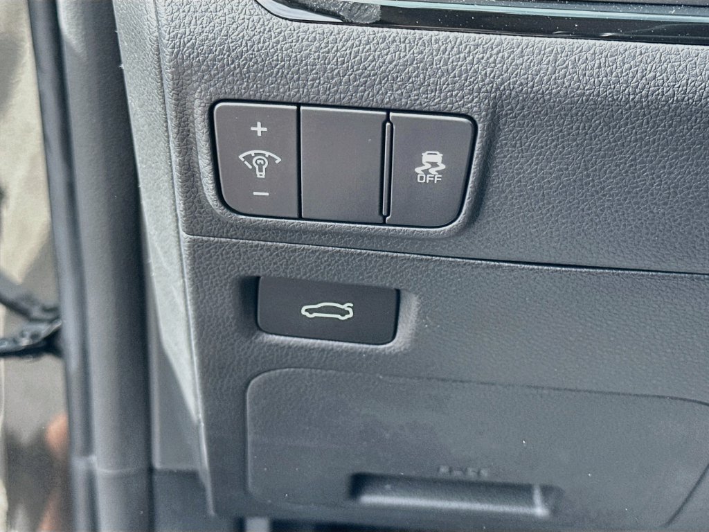 New 2026 Kia K5 LXS FWD image 10