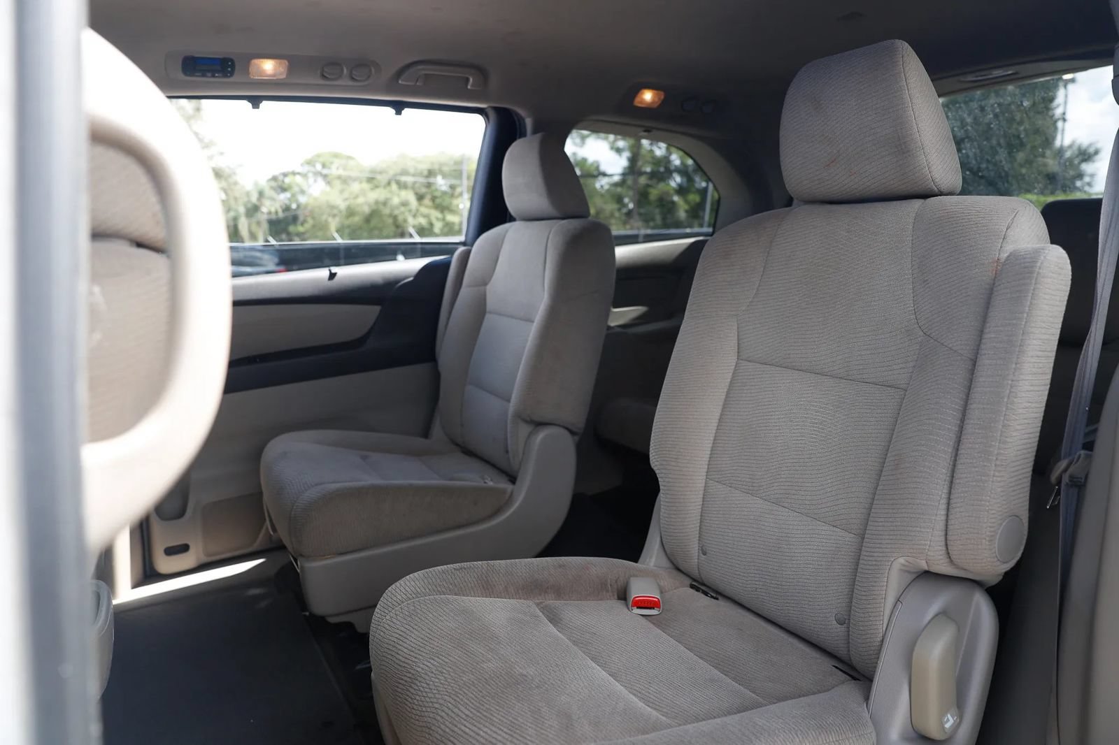 Used 2012 Honda Odyssey EX image 21