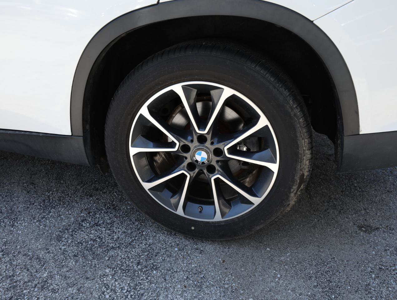 Used 2016 BMW X5 xDrive35i AWD/4WD image 10
