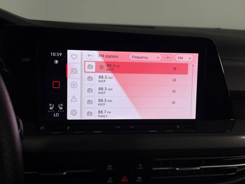 Used 2024 Volkswagen GTI SE w/ SE Leather Seats Package image 20