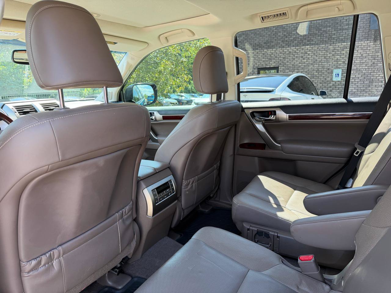 Used 2019 Lexus GX 460 Premium AWD/4WD image 14