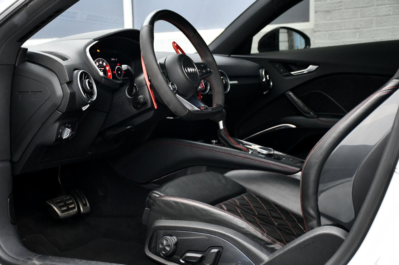 Used 2018 Audi TT RS image 26