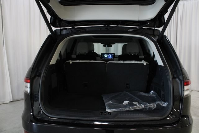 New 2026 Lincoln Aviator AWD image 31