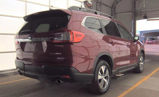 Used 2025 Subaru Ascent Premium AWD/4WD image 4