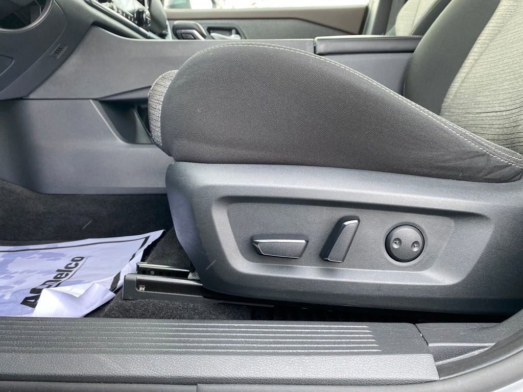 Used 2023 Nissan Rogue SV image 22