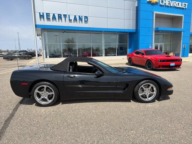 Used 2001 Chevrolet Corvette Convertible w/ Preferred Equipment Group2 RWD image 17