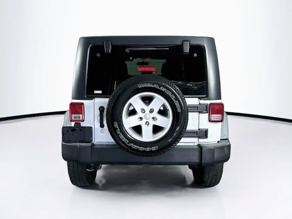 Used 2011 Jeep Wrangler Unlimited Sport AWD/4WD image 5