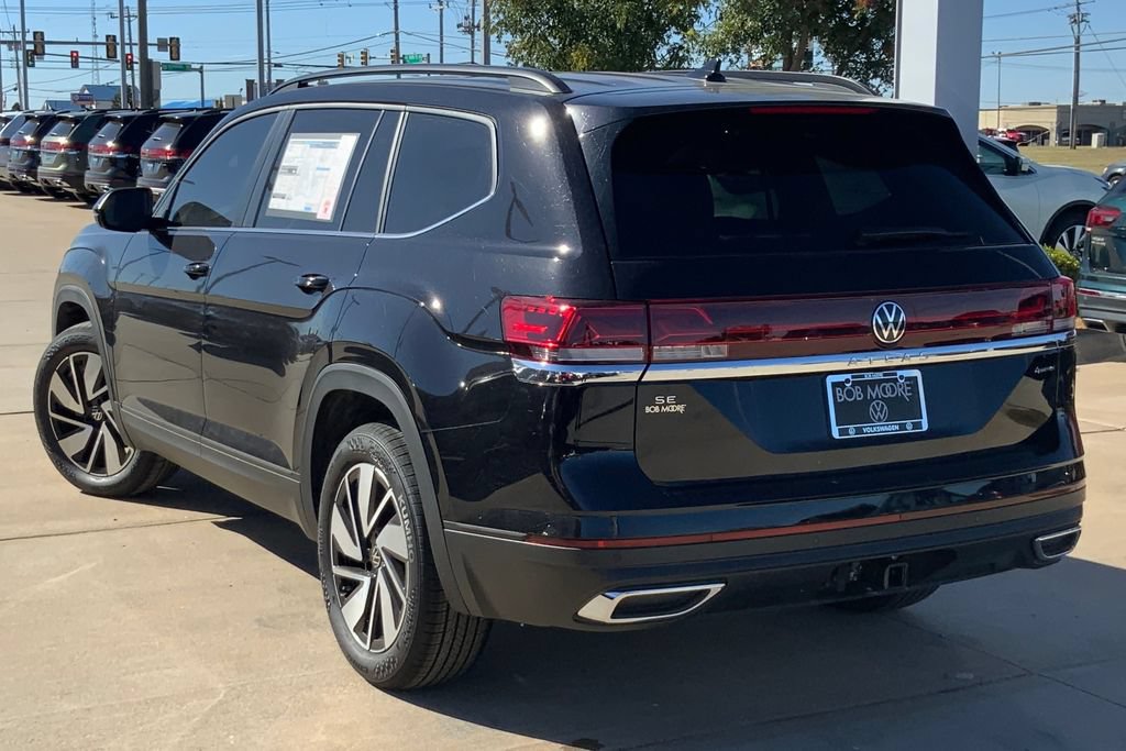 Used 2026 Volkswagen Atlas SE AWD/4WD image 3
