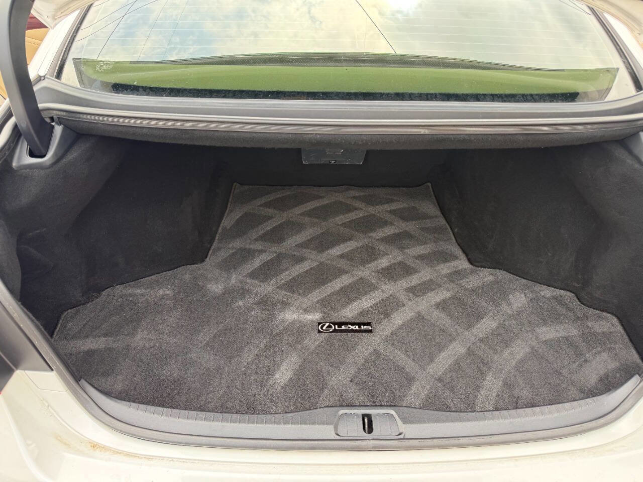 Used 2008 Lexus LS 460 image 11