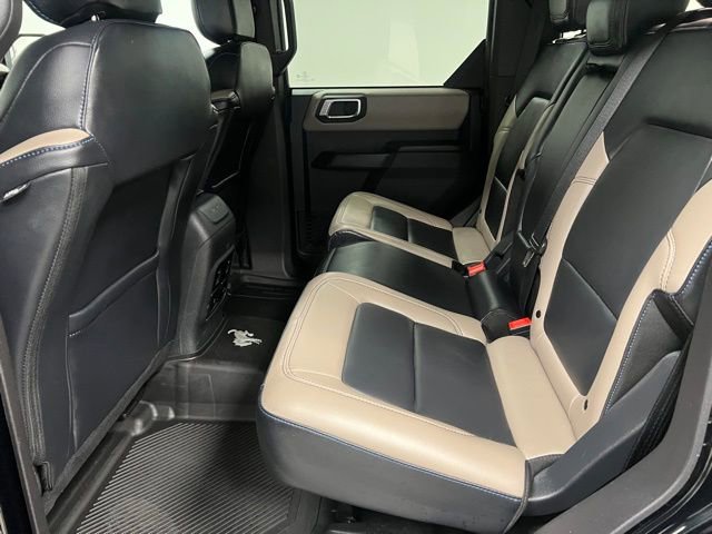 Used 2024 Ford Bronco Wildtrak image 39