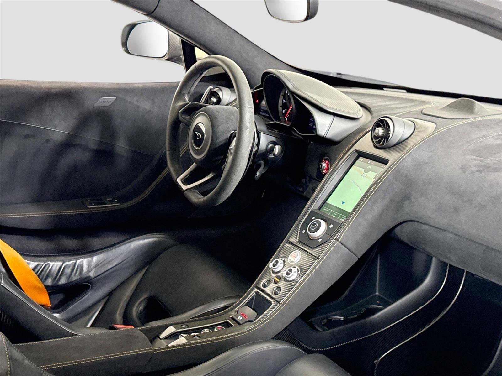 Used 2016 McLaren 675LT Coupe image 26