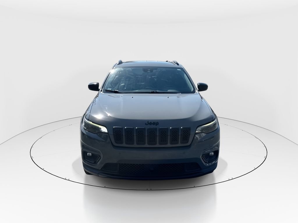 Used 2023 Jeep Cherokee Altitude Lux image 3