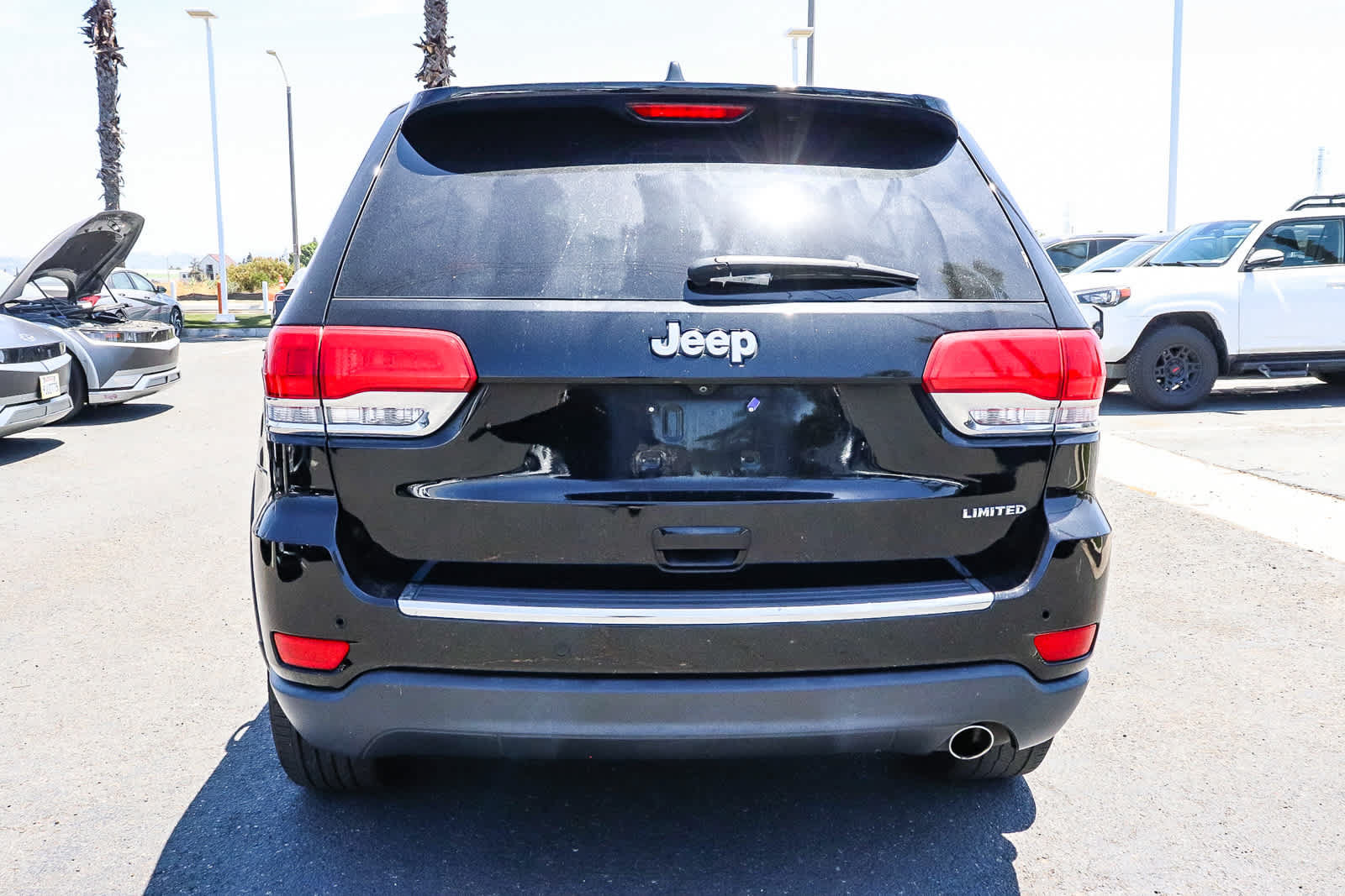 Used 2019 Jeep Grand Cherokee Limited RWD image 8