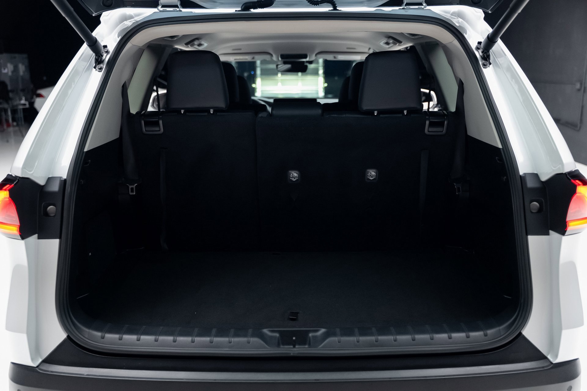 Used 2024 Toyota Grand Highlander XLE image 72